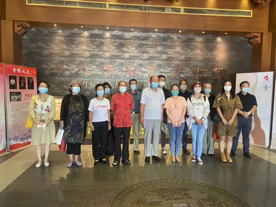 天津市消协在一竞技发展中秋消费体察活动